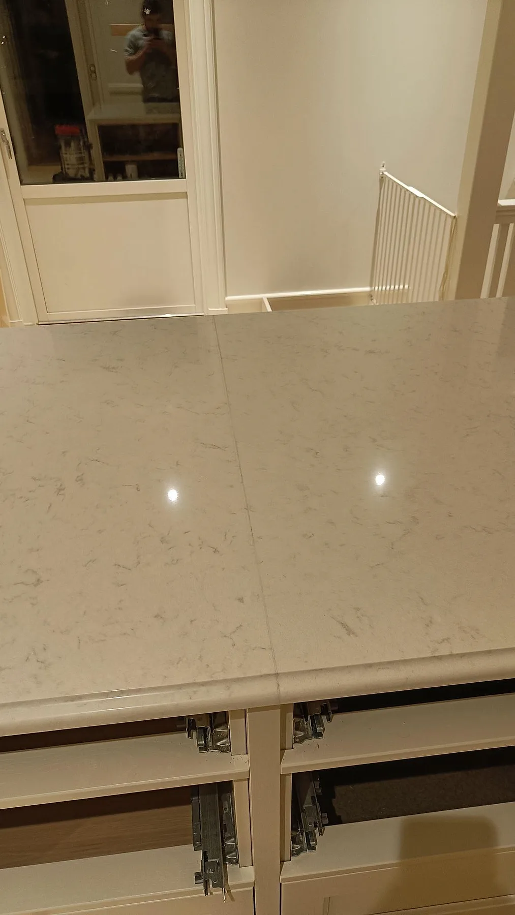 Køkkenbordplade i Silestone Lagoon, Lekeryd – billede 8