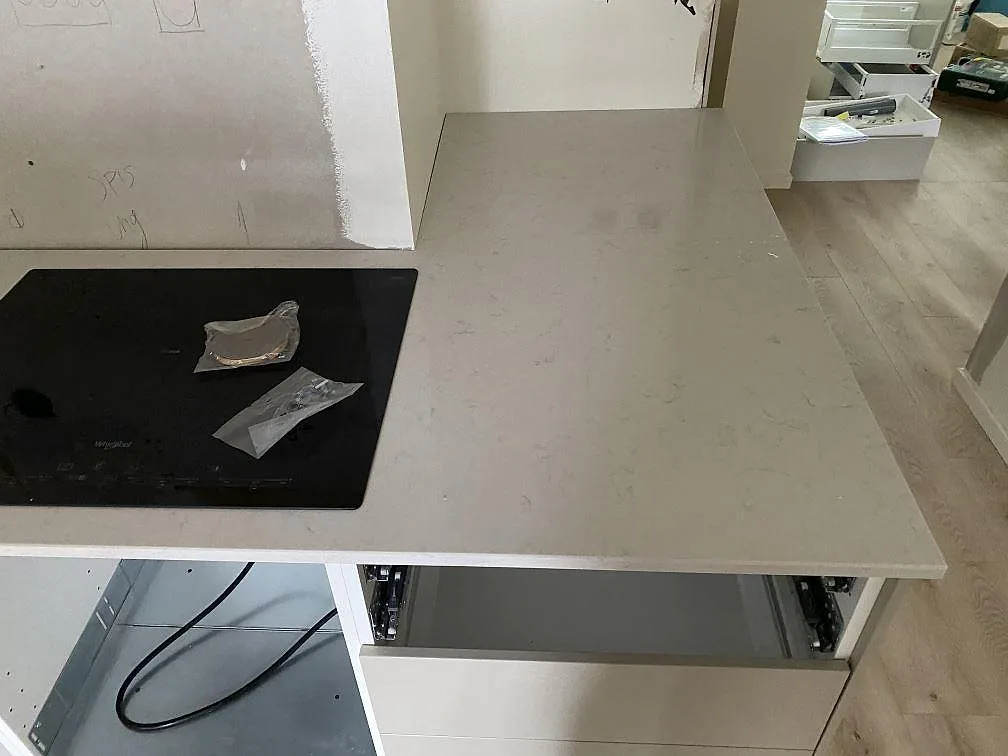 Køkkenbordplade i Silestone Lagoon, Malmö – billede 5