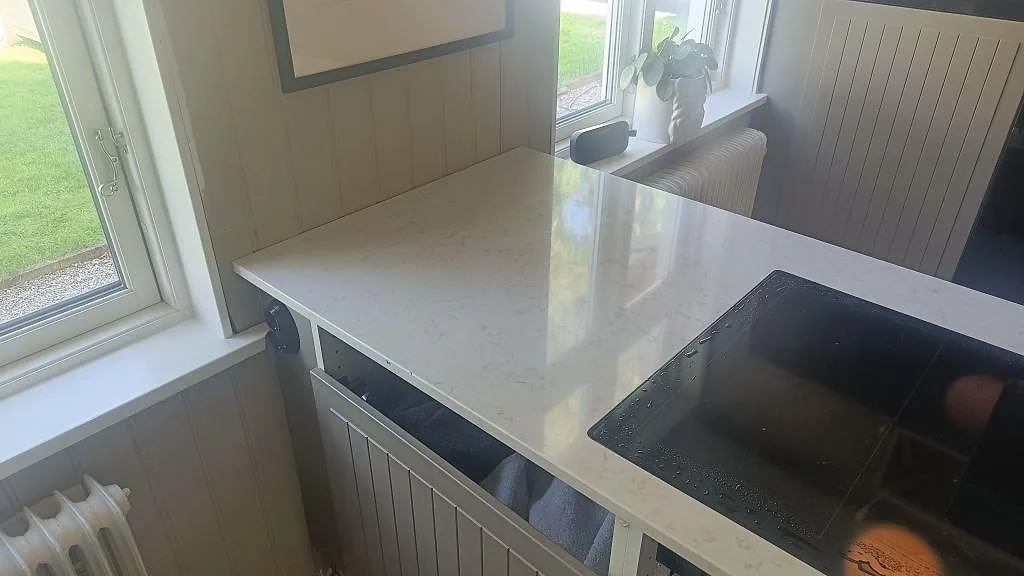 Køkkenbordplade i Silestone Lagoon, Mariestad – billede 5