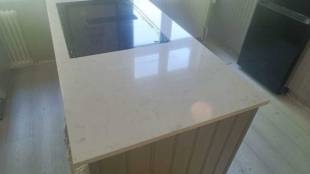 Køkkenbordplade i Silestone Lagoon, Mariestad – billede 7