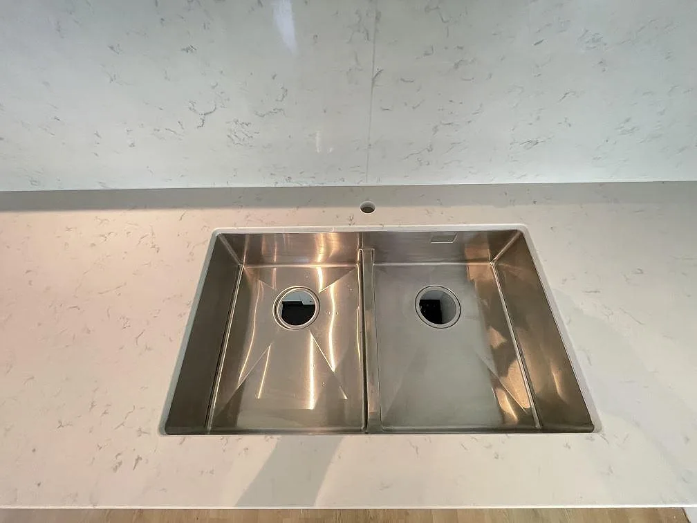 Køkkenbordplade i Silestone Lagoon, Tävelsås – billede 3