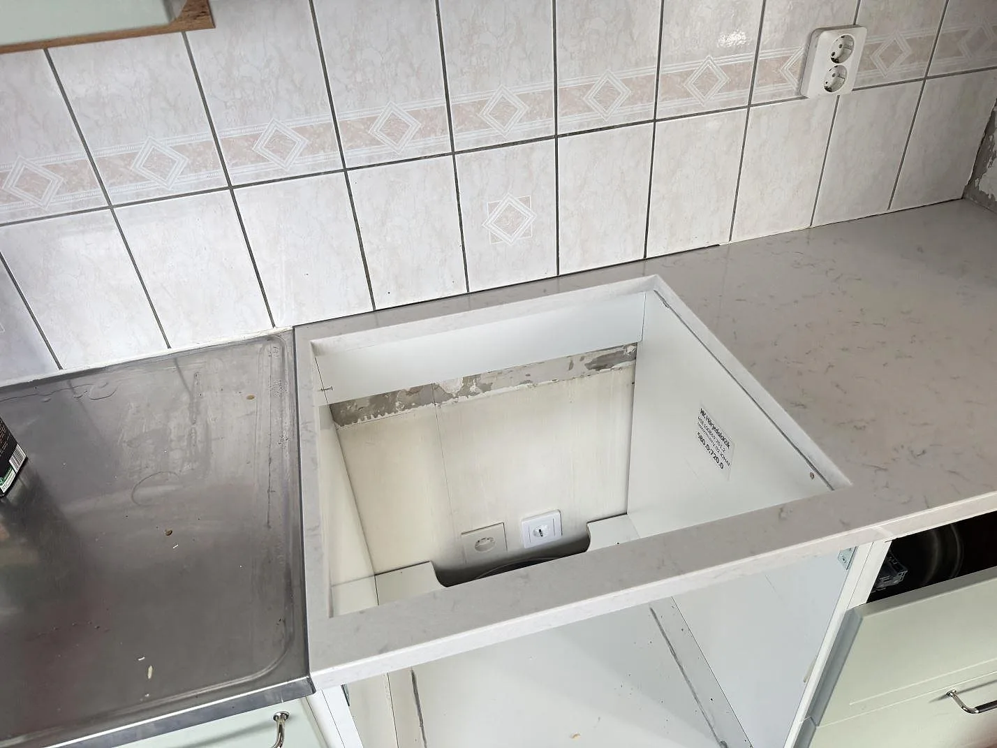 Køkkenbordplade i Silestone Lagoon, Varberg – billede 2