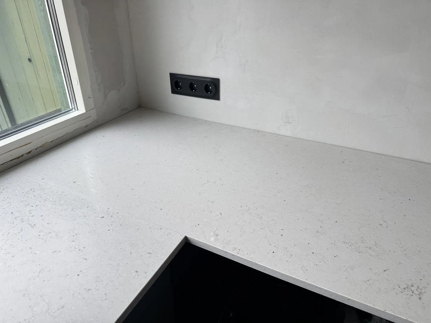 Køkkenbordplade i Silestone Lime Delight, Åkarp – billede 3