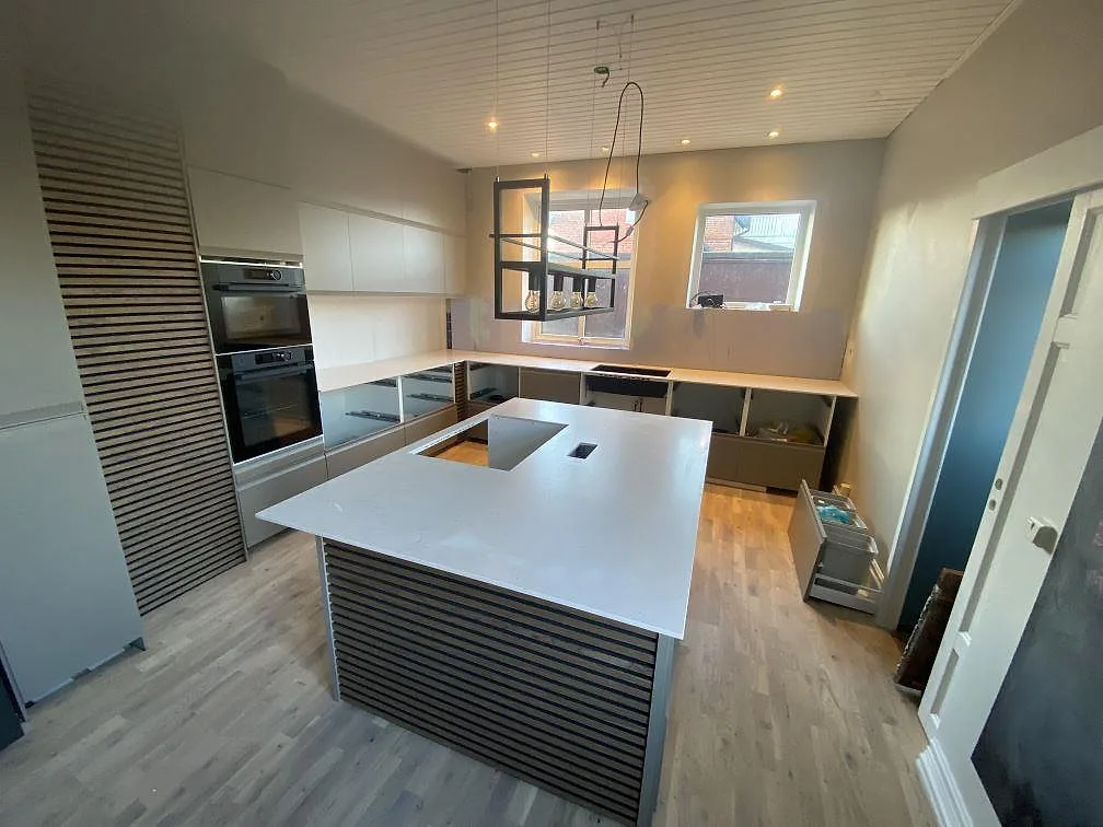 Køkkenbordplade i Silestone Lime Delight, Anderslöv – billede 2