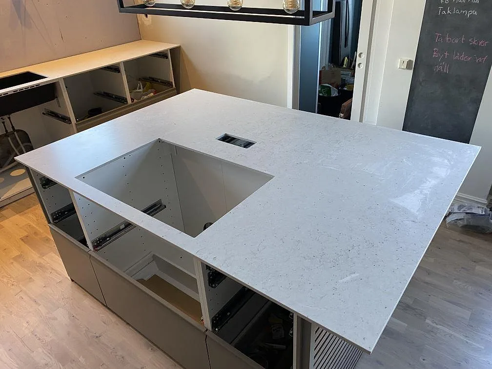 Køkkenbordplade i Silestone Lime Delight, Anderslöv – billede 3
