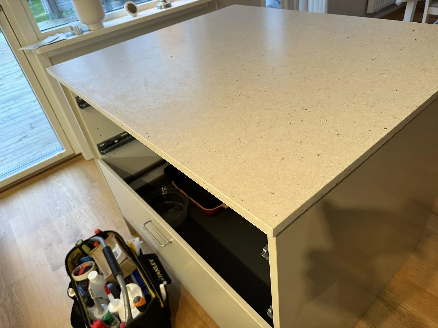 Køkkenbordplade i Silestone Lime Delight, Lidköping – billede 7
