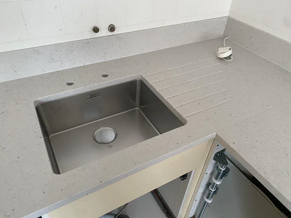 Køkkenbordplade i Silestone Lime Delight, Malmö – billede 3