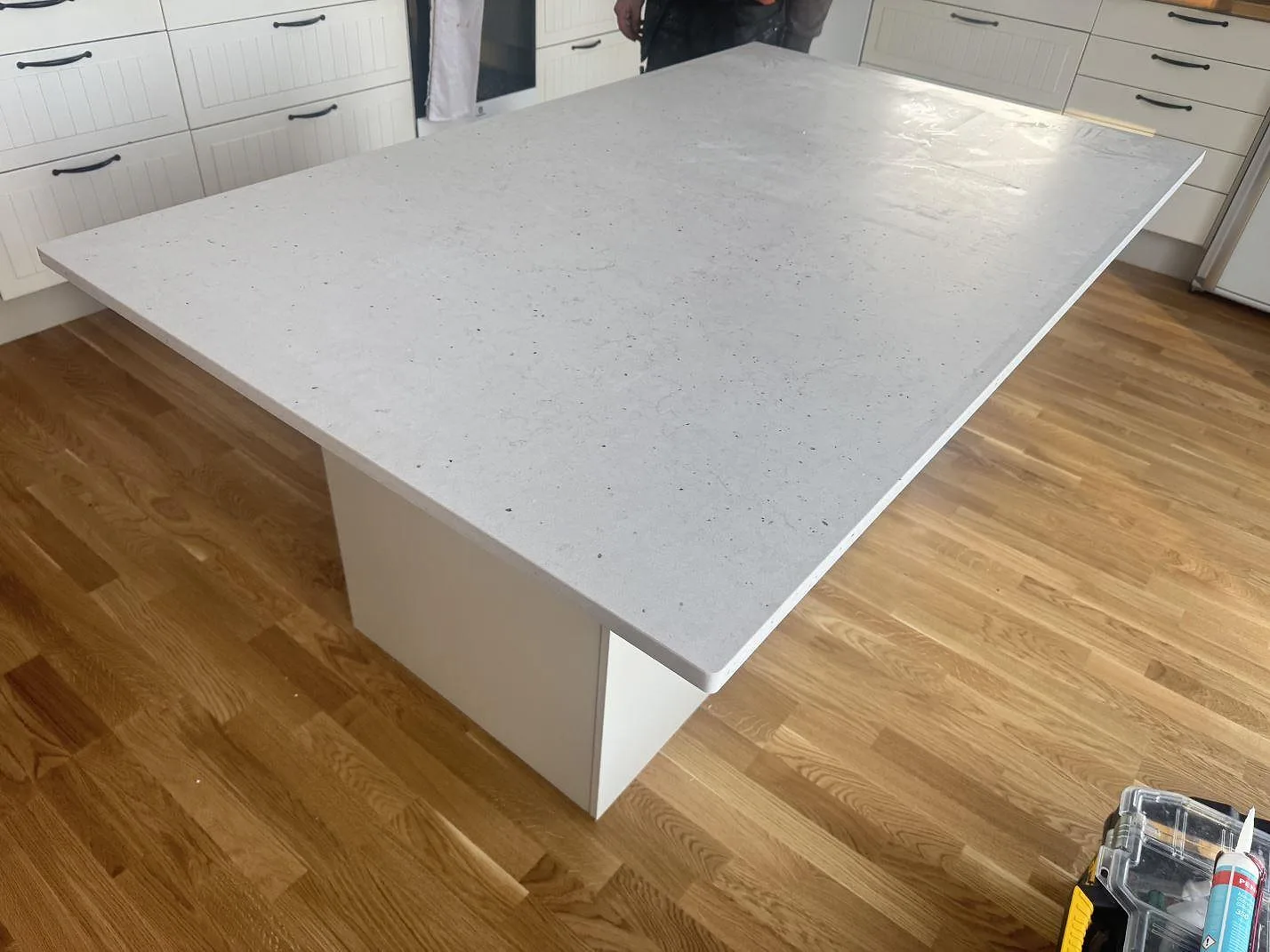 Køkkenbordplade i Silestone Lime Delight, Väckelsång – billede 2