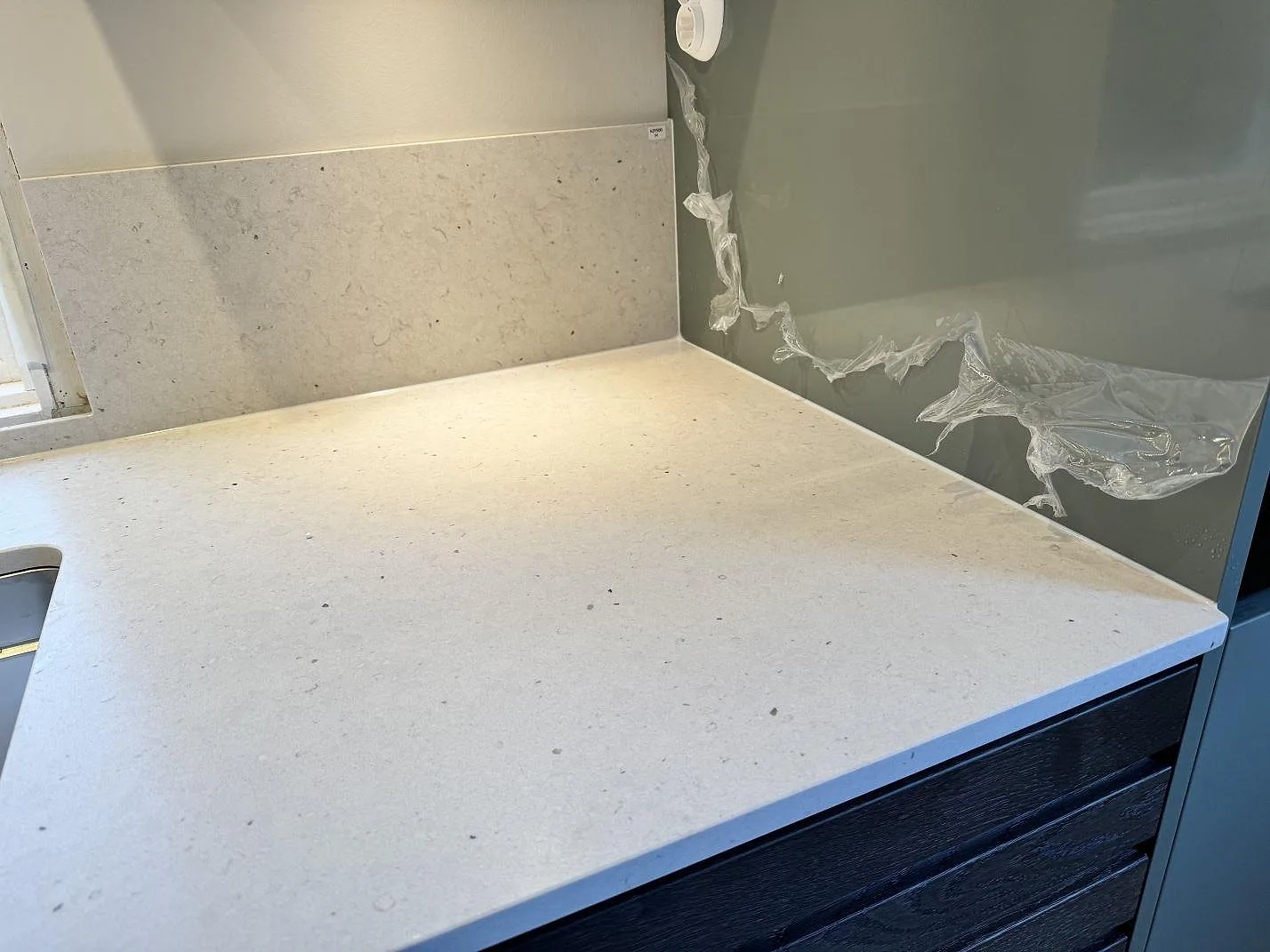 Køkkenbordplade i Silestone Lime Delight, Västra Frölunda – billede 4