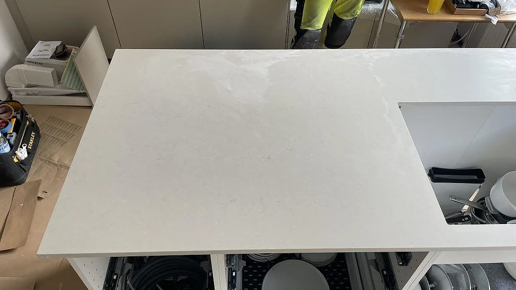 Køkkenbordplade i Silestone Linen Cream, Helsingborg – billede 5