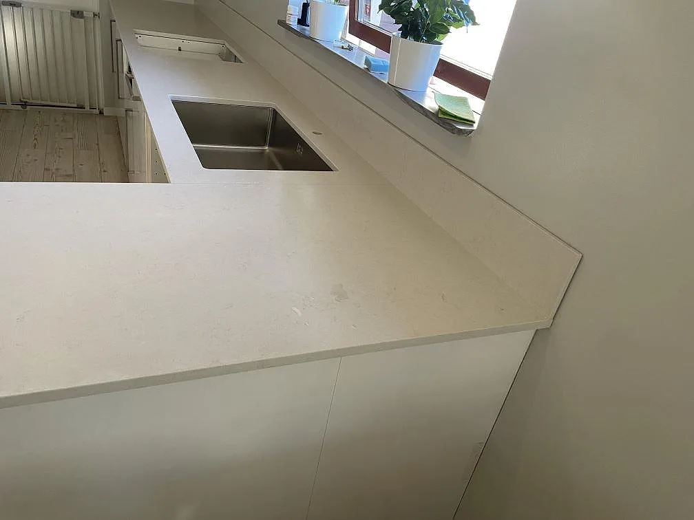 Køkkenbordplade i Silestone Linen Cream, Helsingborg – billede 8