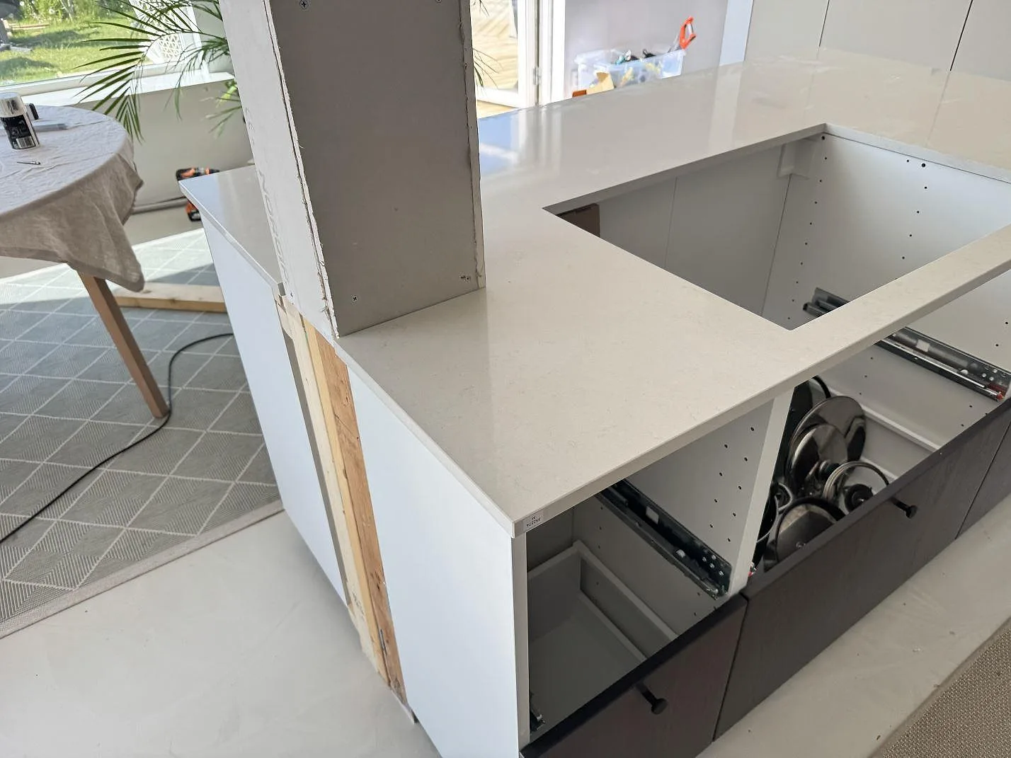 Køkkenbordplade i Silestone Linen Cream, Lomma – billede 2