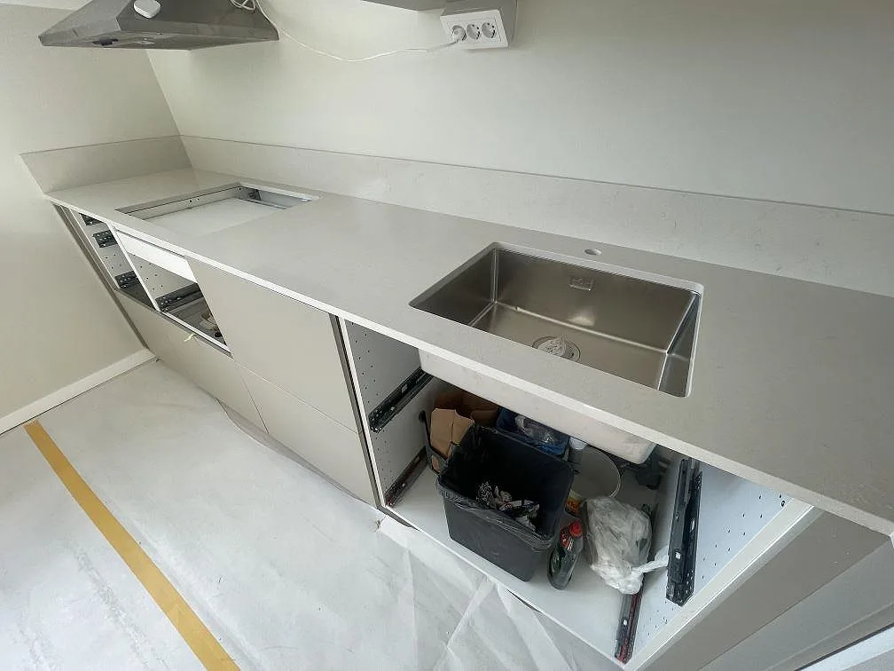 Køkkenbordplade i Silestone Linen Cream, Rönninge – billede 2