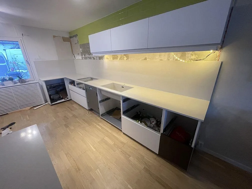 Køkkenbordplade i Silestone Linen Cream, Södertälje – billede 3