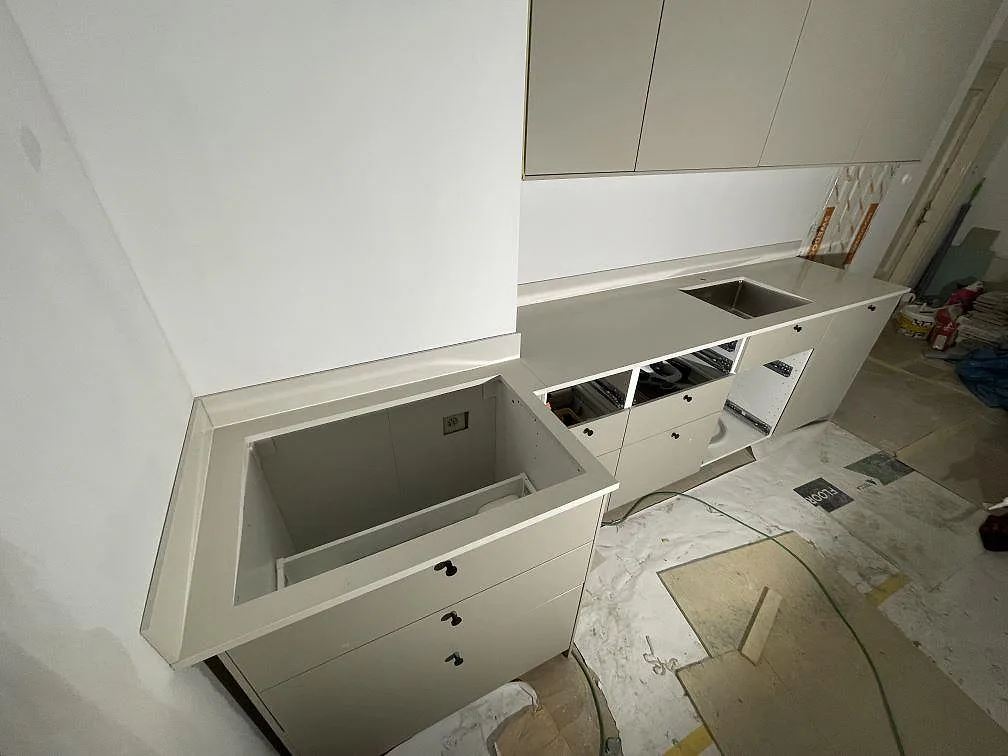 Køkkenbordplade i Silestone Linen Cream, Stockholm – billede 2