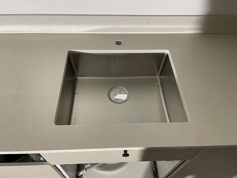 Køkkenbordplade i Silestone Linen Cream, Stockholm – billede 3