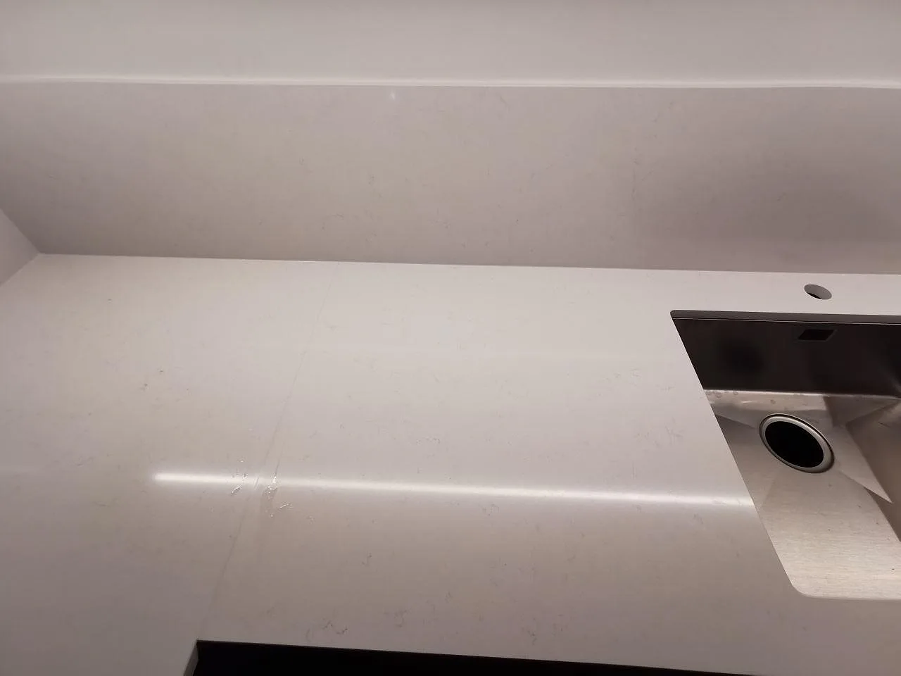 Køkkenbordplade i Silestone Miami Vena, Göteborg – billede 3