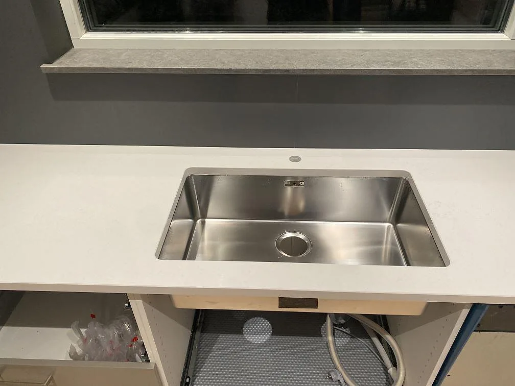 Køkkenbordplade i Silestone Miami Vena, Mariestad – billede 2