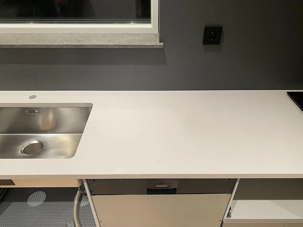 Køkkenbordplade i Silestone Miami Vena, Mariestad – billede 3