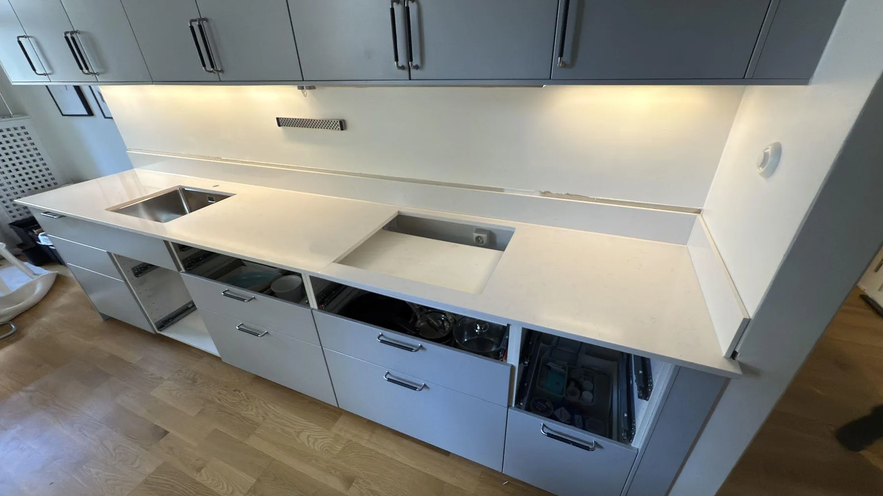 Køkkenbordplade i Silestone Miami Vena, Stockholm – billede 2