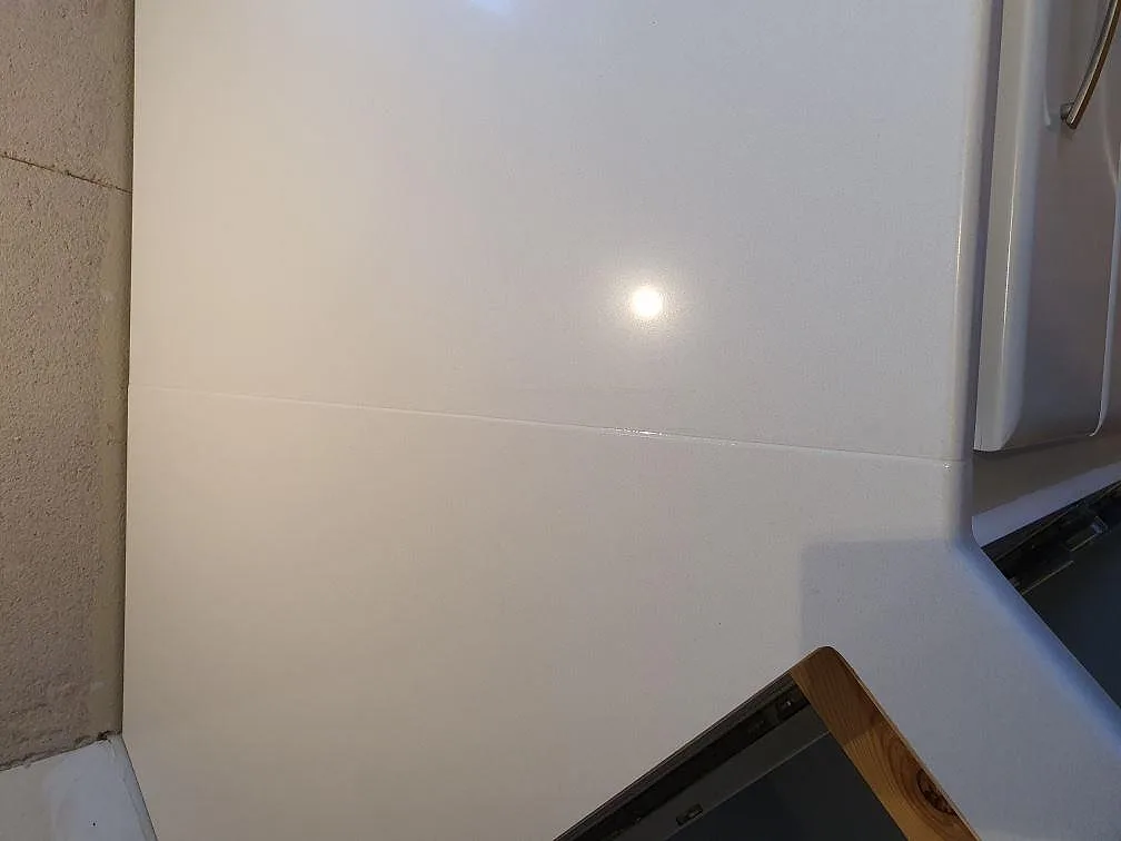 Køkkenbordplade i Silestone Miami White, Båstad – billede 4