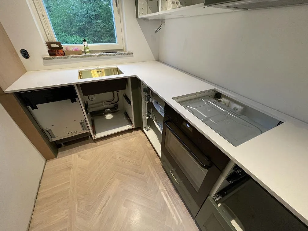 Køkkenbordplade i Silestone Miami White, Bromma – billede 2