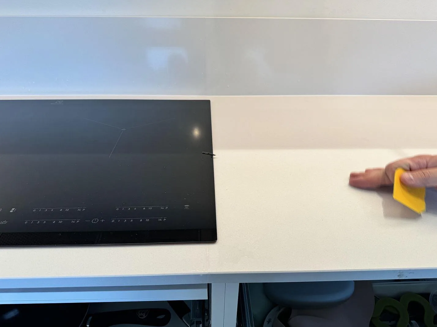 Køkkenbordplade i Silestone Miami White, Bunkeflostrand – billede 6