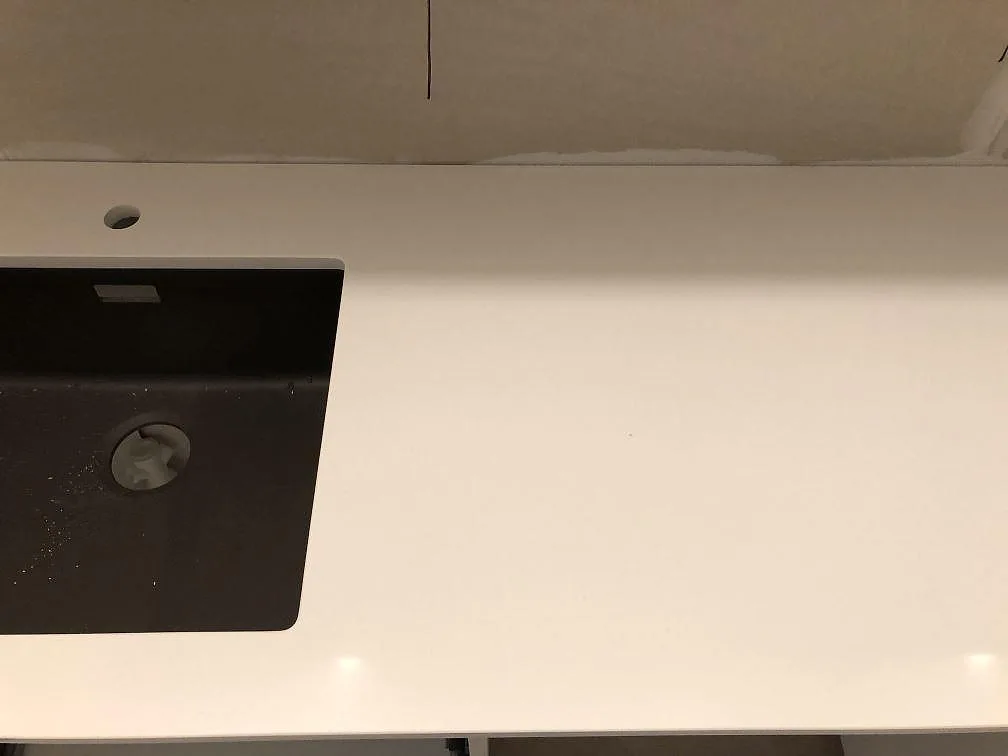 Køkkenbordplade i Silestone Miami White, Gantofta – billede 5