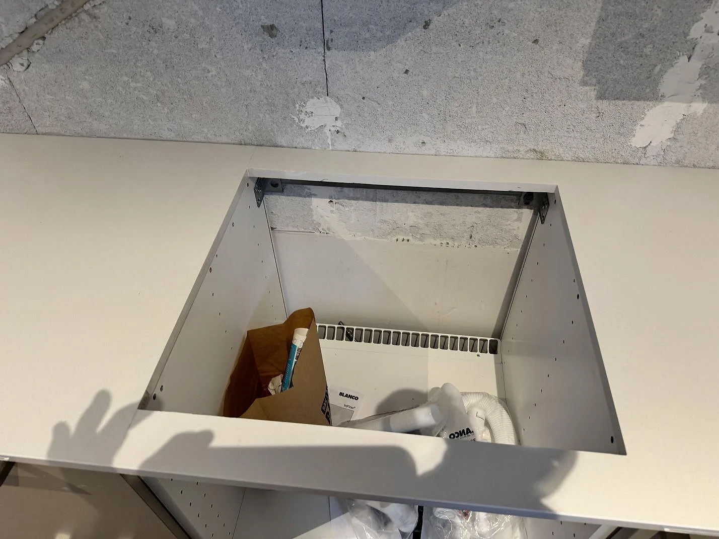 Køkkenbordplade i Silestone Miami White, Kävlinge – billede 6