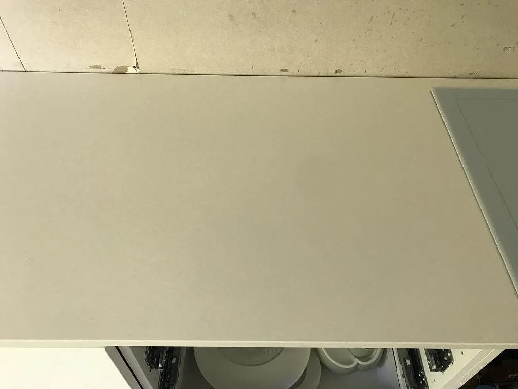 Køkkenbordplade i Silestone Miami White, Kungälv – billede 7