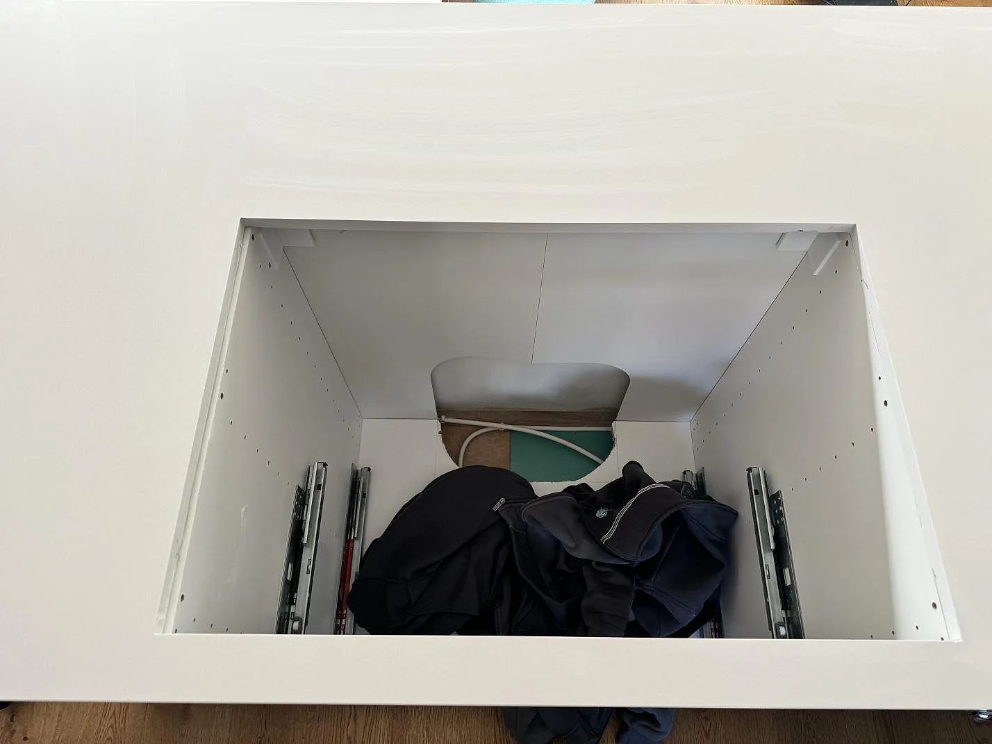 Køkkenbordplade i Silestone Miami White, Kungälv – billede 5
