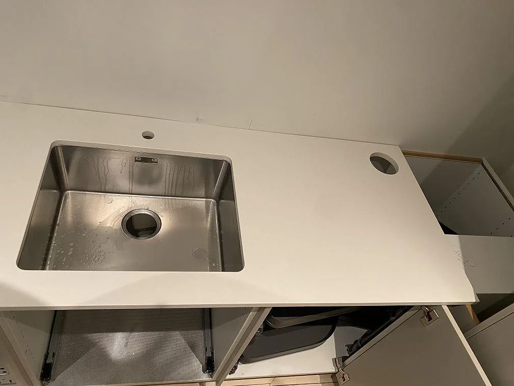Køkkenbordplade i Silestone Miami White, Malmö – billede 3