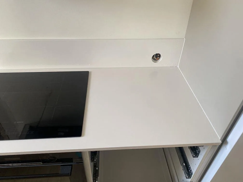 Køkkenbordplade i Silestone Miami White, Påarp – billede 3