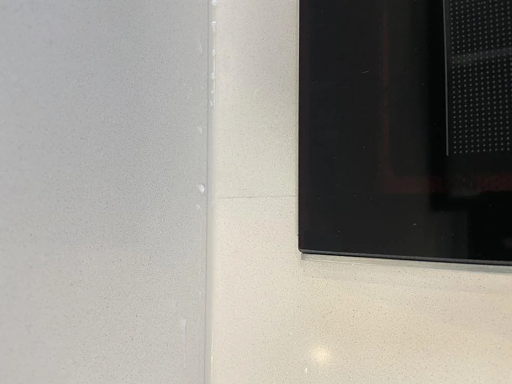 Køkkenbordplade i Silestone Miami White, Västra Frölunda
