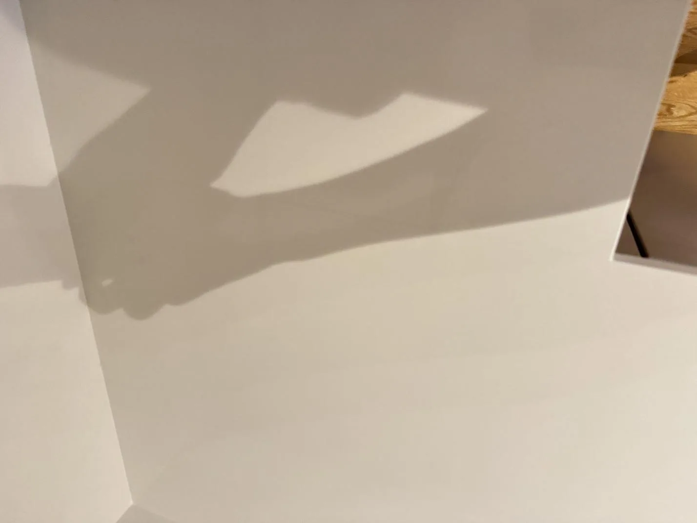 Køkkenbordplade i Silestone Miami White, Växjö – billede 7