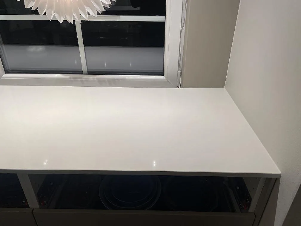 Køkkenbordplade i Silestone Miami White, Vejbystrand – billede 3