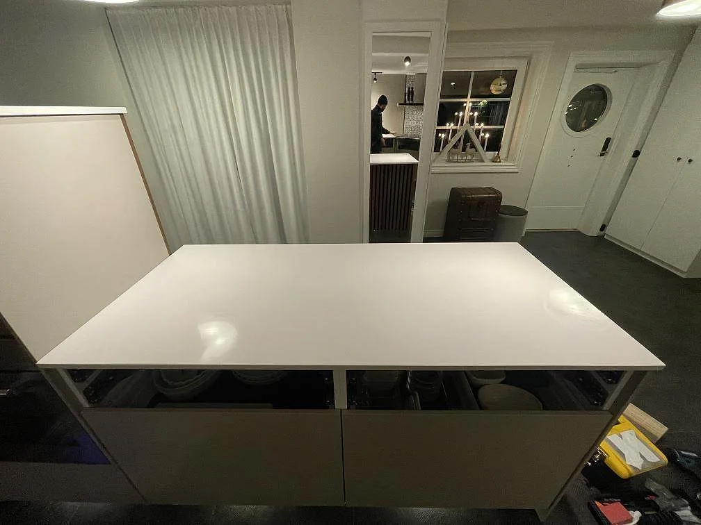 Køkkenbordplade i Silestone Miami White, Vejbystrand – billede 6