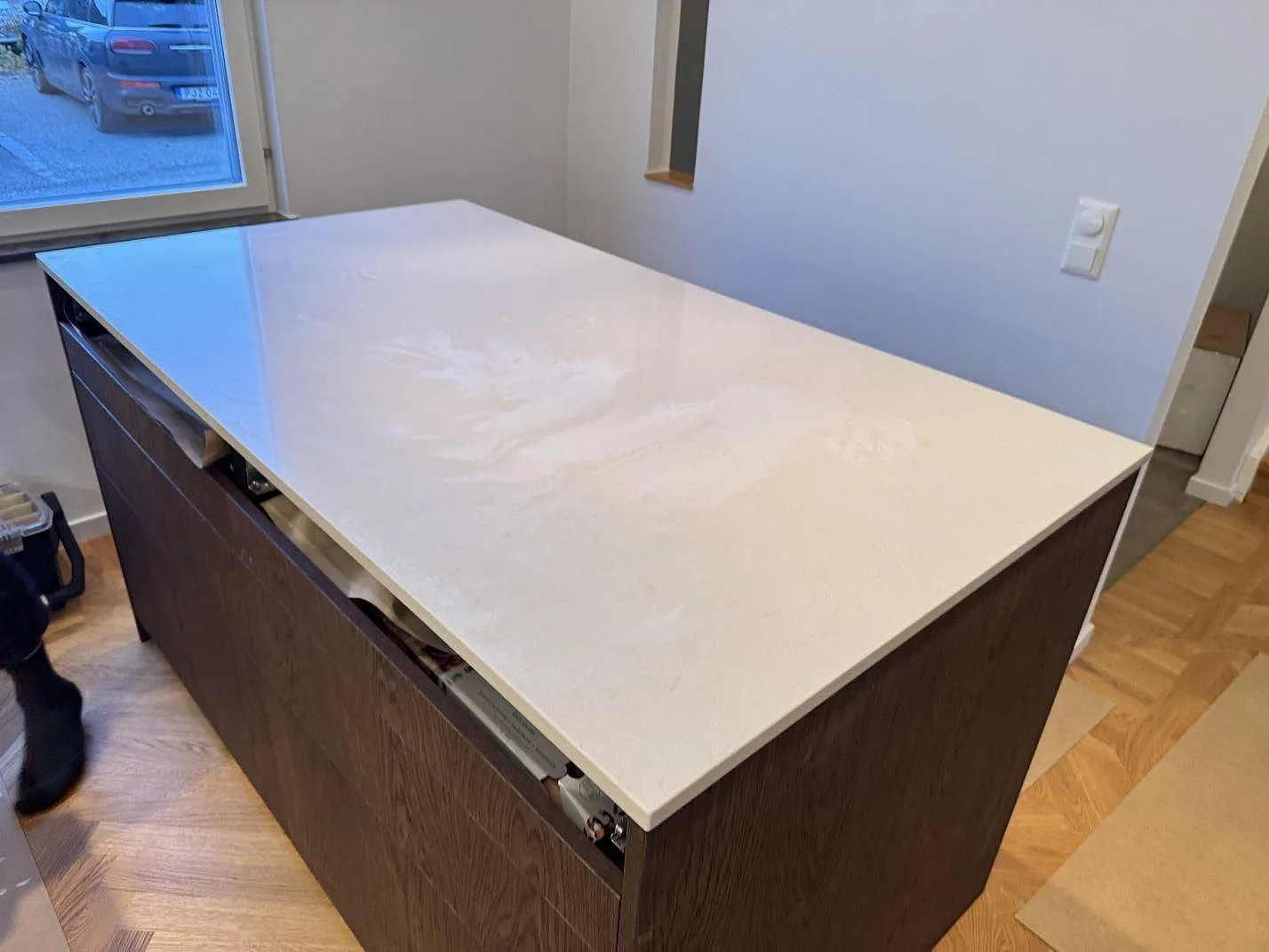 Køkkenbordplade i Silestone Motion Grey, Lomma – billede 3