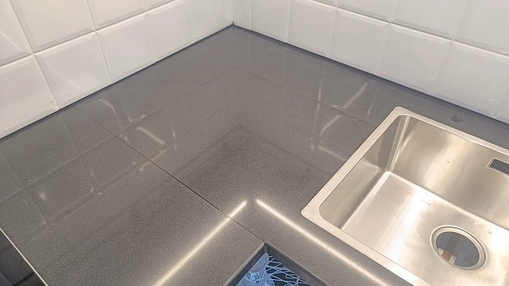 Køkkenbordplade i Silestone Negro Tebas, Åmål – billede 2