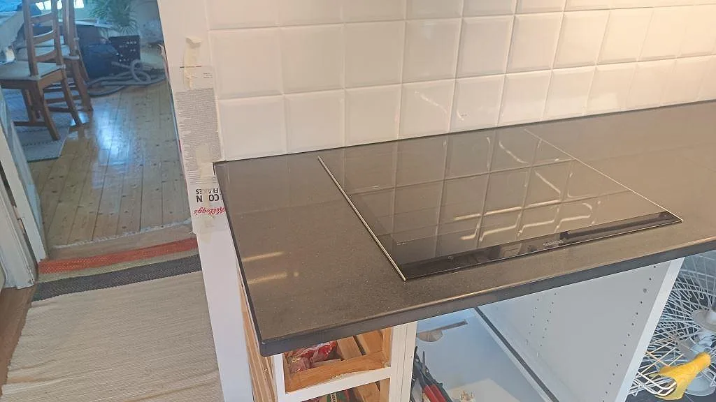 Køkkenbordplade i Silestone Negro Tebas, Åmål – billede 4