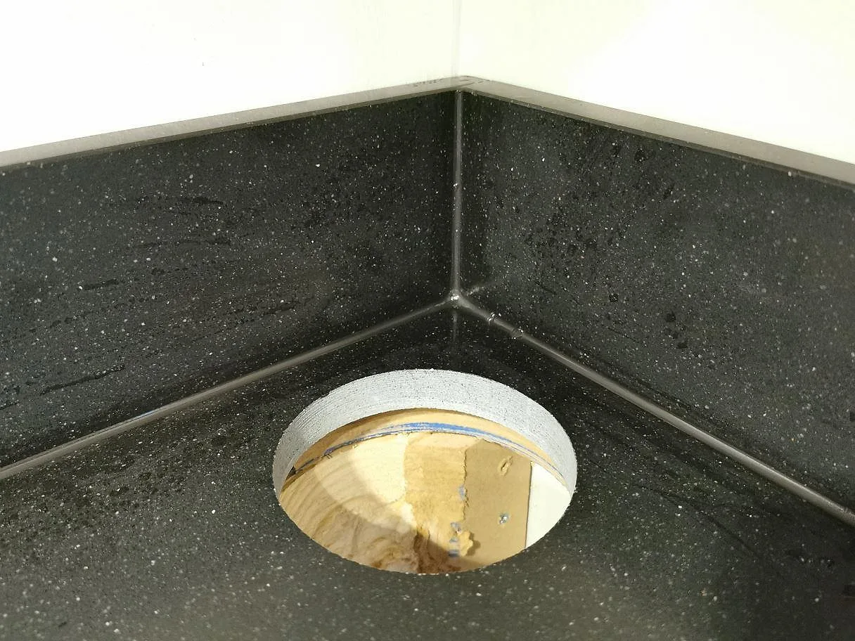Køkkenbordplade i Silestone Negro Tebas, Höllviken – billede 6