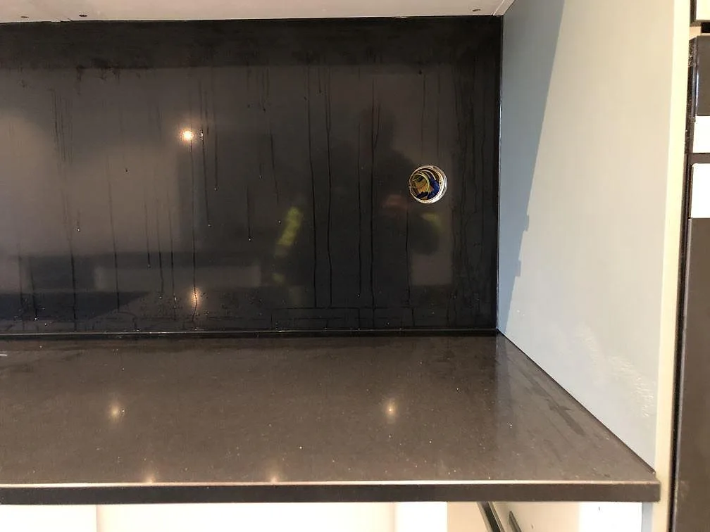 Køkkenbordplade i Silestone Negro Tebas, Svedala – billede 3