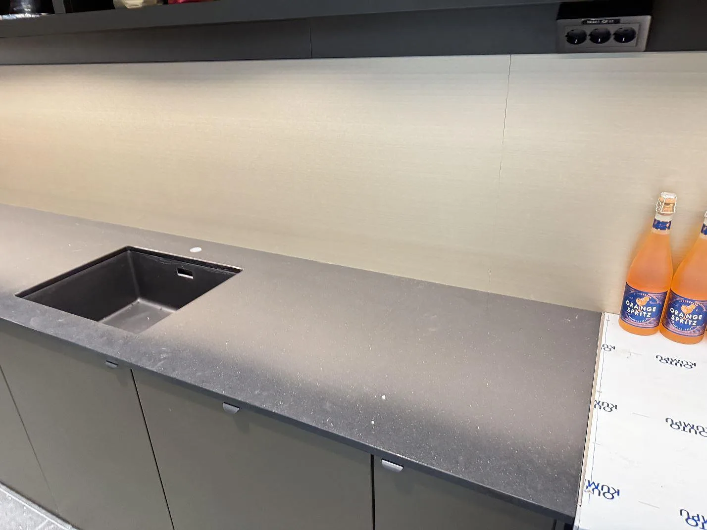 Køkkenbordplade i Silestone Night Tebas, Mölndal – billede 3