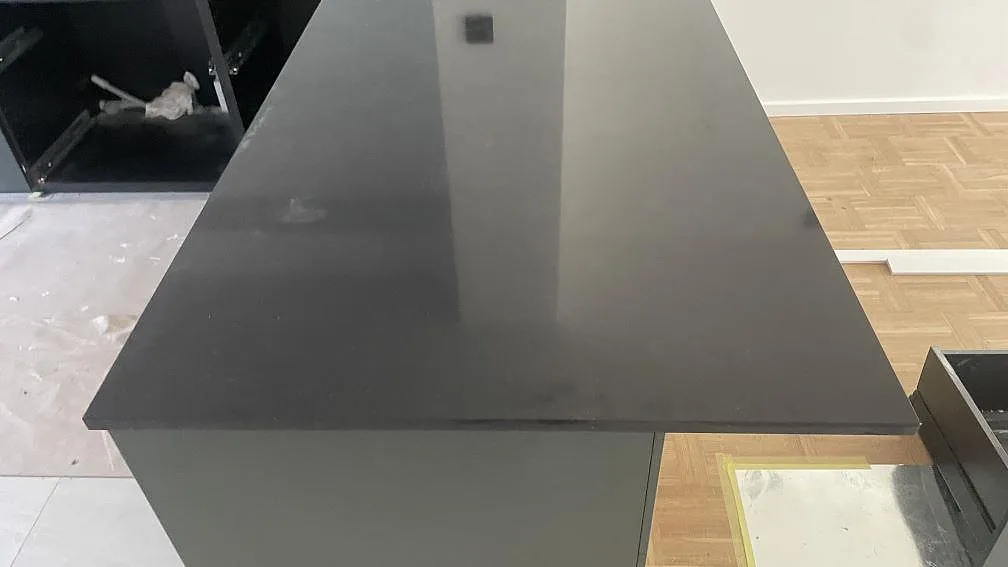 Køkkenbordplade i Silestone Night Tebas, Oxie – billede 8