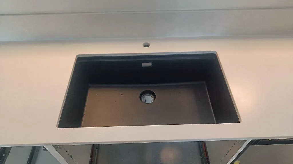 Køkkenbordplade i Silestone Nolita, Limhamn – billede 2