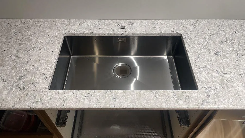 Køkkenbordplade i Silestone Pietra, Hällingsjö – billede 8