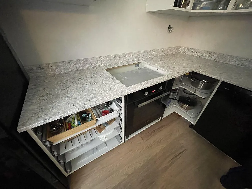 Køkkenbordplade i Silestone Pietra, Stockholm – billede 2