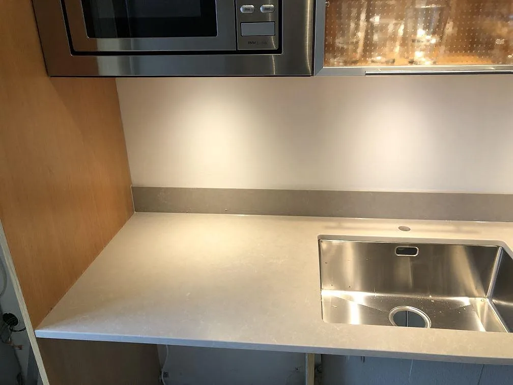Køkkenbordplade i Silestone Poblenou, Malmö – billede 3