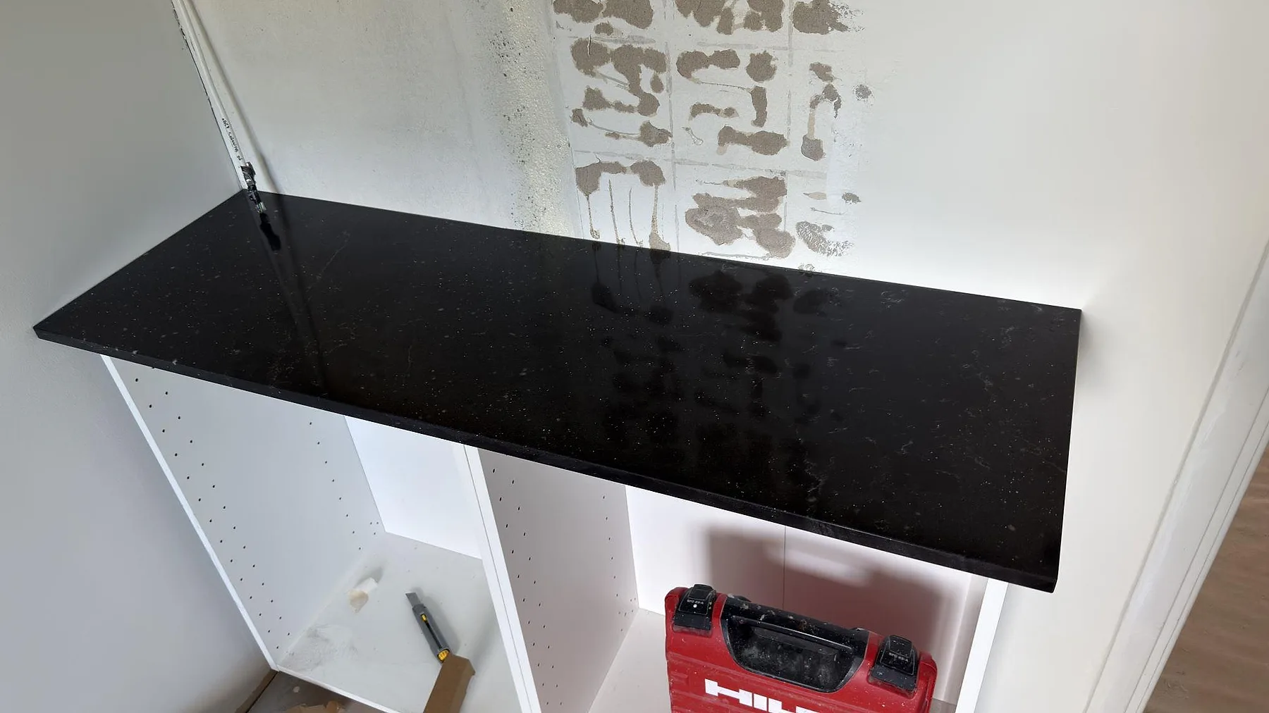 Køkkenbordplade i Silestone Romantic Ash, Uppsala – billede 2