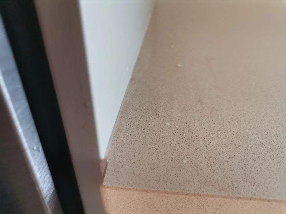 Køkkenbordplade i Silestone Rougui, Gräsö – billede 2